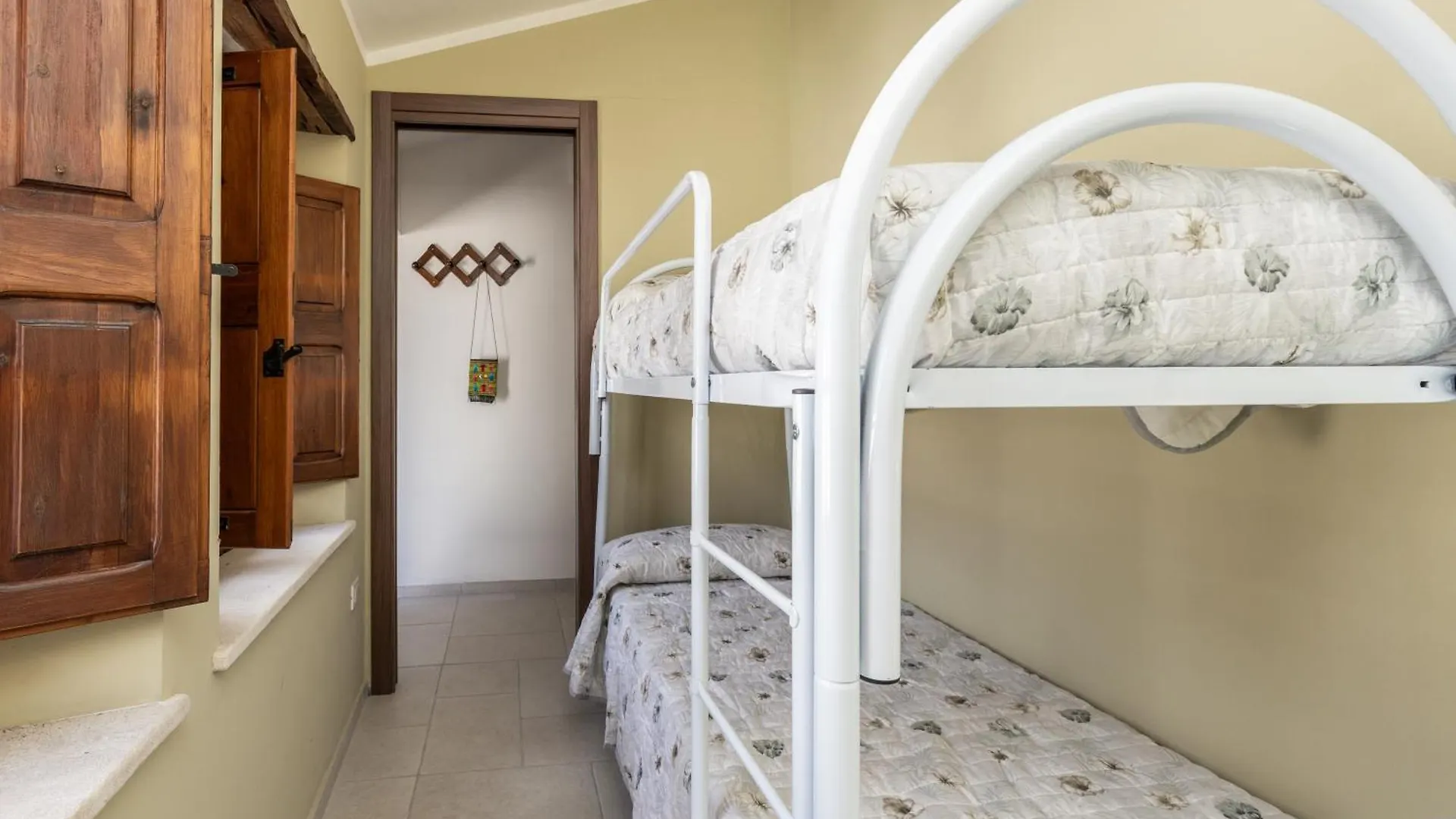 Apartament Casa Lorrai Baunei
